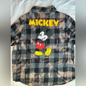 Disney Mickey Mouse Flannel Tie Dye Plaid Button Up Shirt men’s size Med